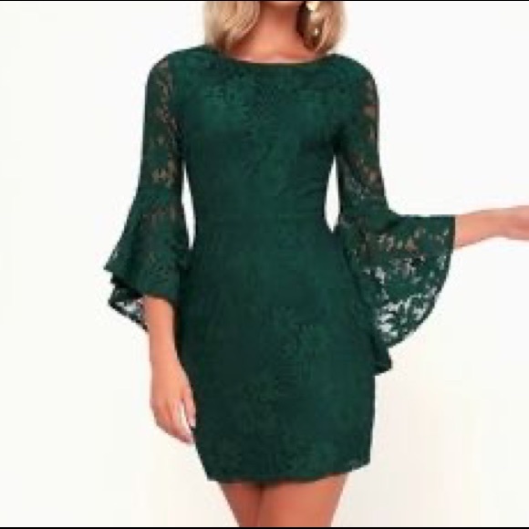 Lulus Dresses & Skirts - M // Lulus NWT Allure 'Em Forest Green Lace Flounce Sleeve Dress